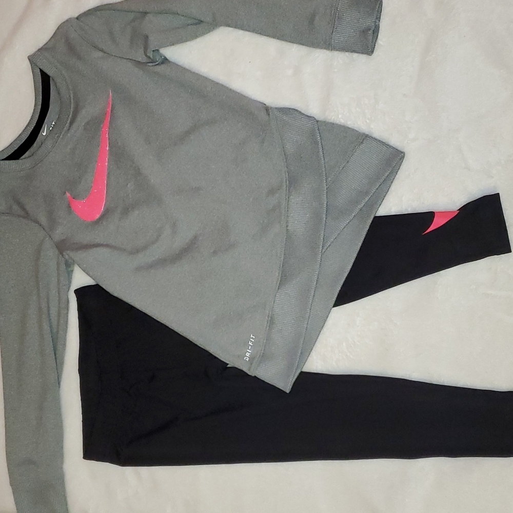 Nike dri-fit longsleve and tights set